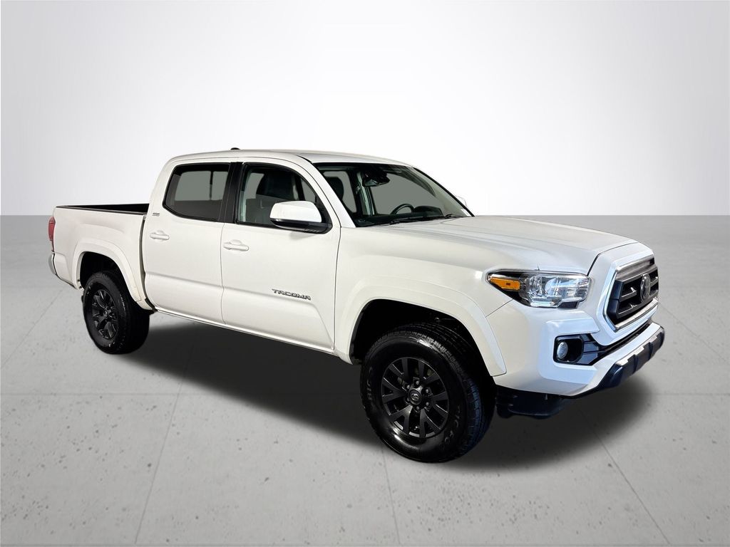 2022 Toyota Tacoma SR5