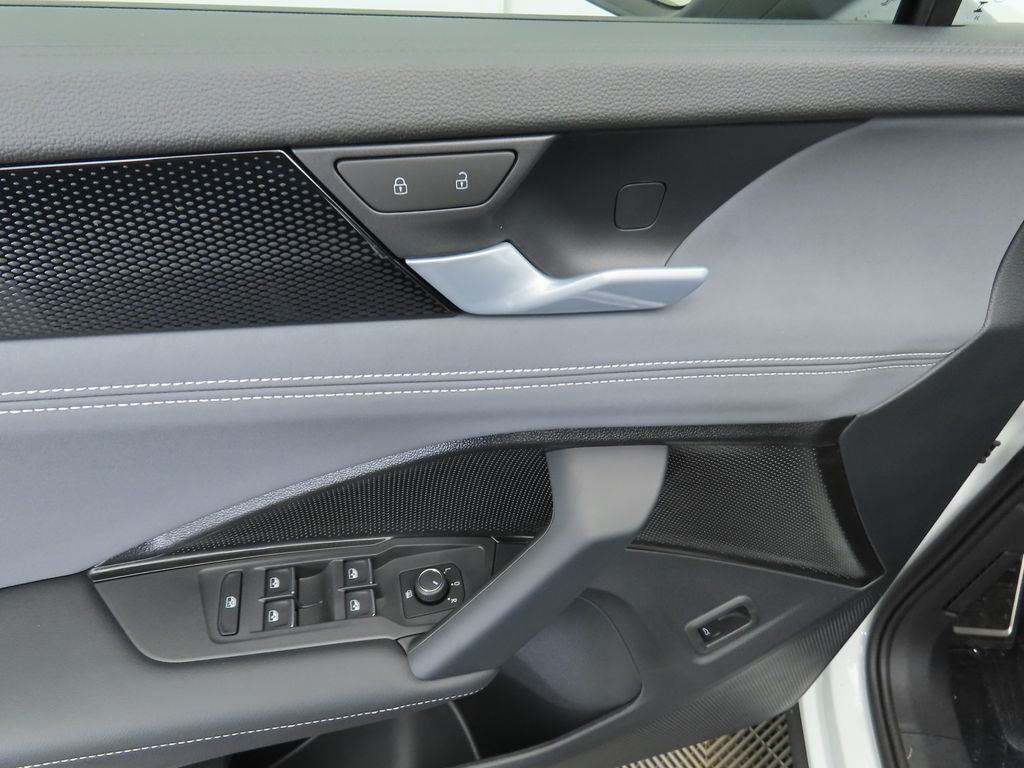 Thumbnail: 2026 Volkswagen Tiguan - 23