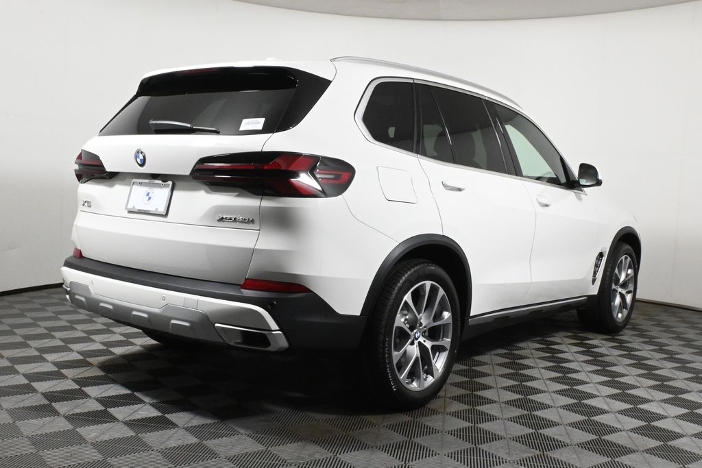 Thumbnail: 2026 BMW X5 - 7
