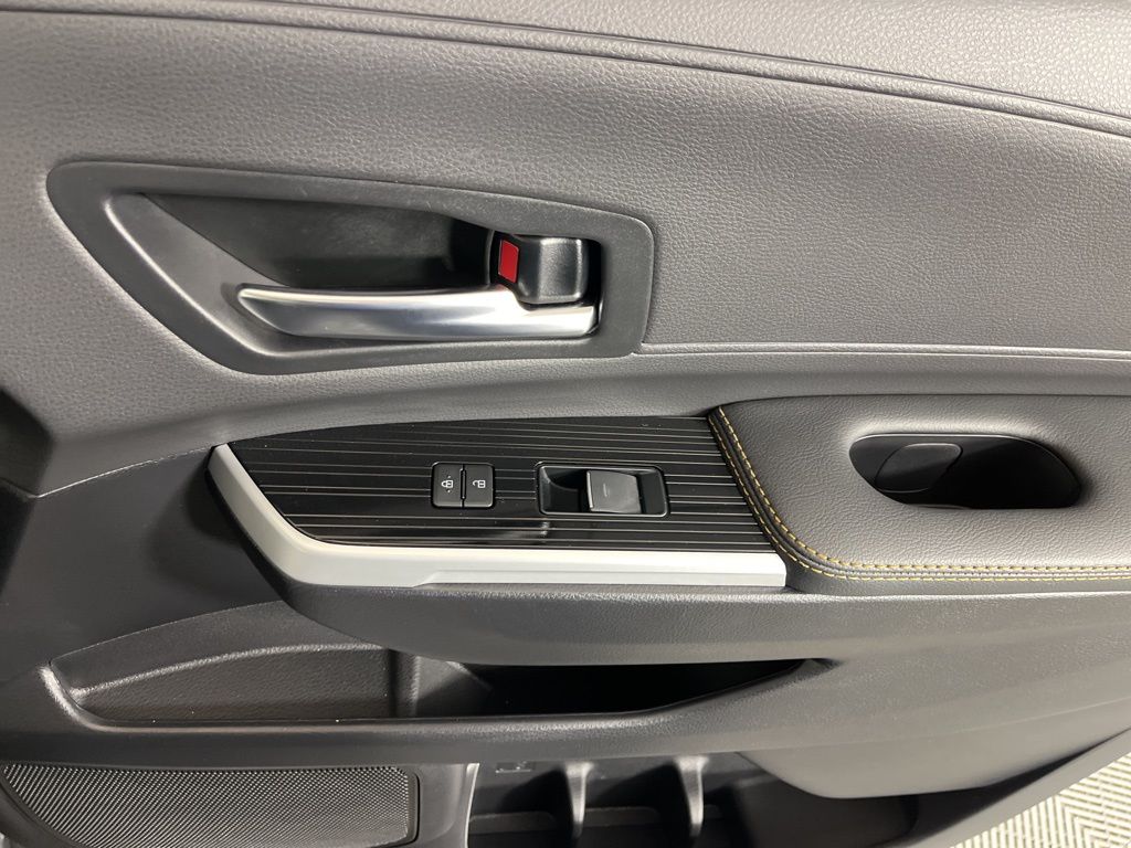 Thumbnail: 2025 Toyota Sienna - 11