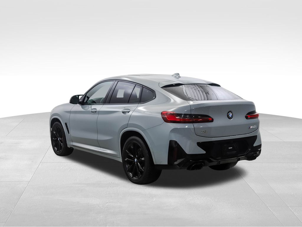 2022 BMW X4 M40i 3