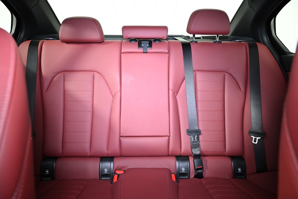 Thumbnail: 2023 BMW 3 Series - 25