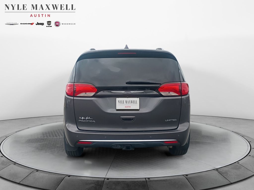 Used Car 2017 Chrysler Pacifica  Limited For Sale Under $12,000 In Austin, Texas