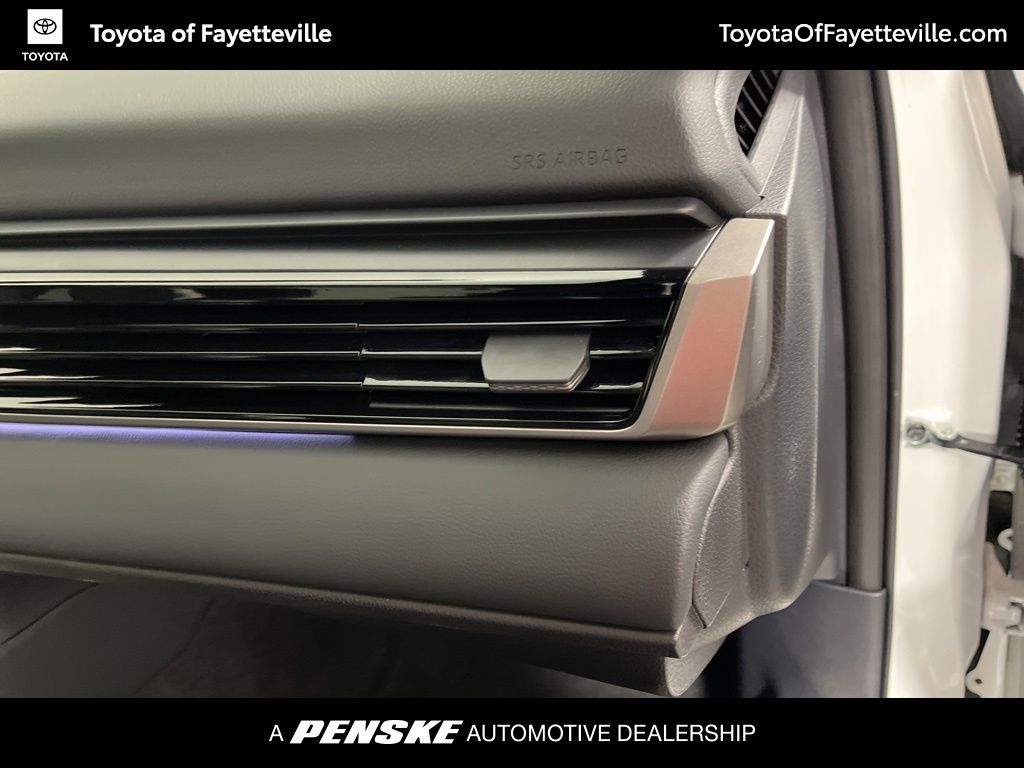 Thumbnail: 2025 Toyota Camry - 20