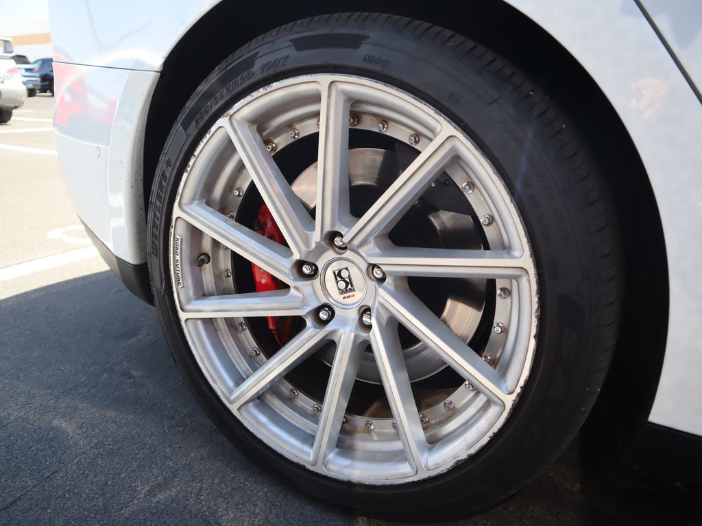2014 Tesla Model S P85D 17