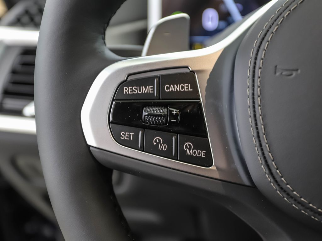 Thumbnail: 2026 BMW X6 - 12