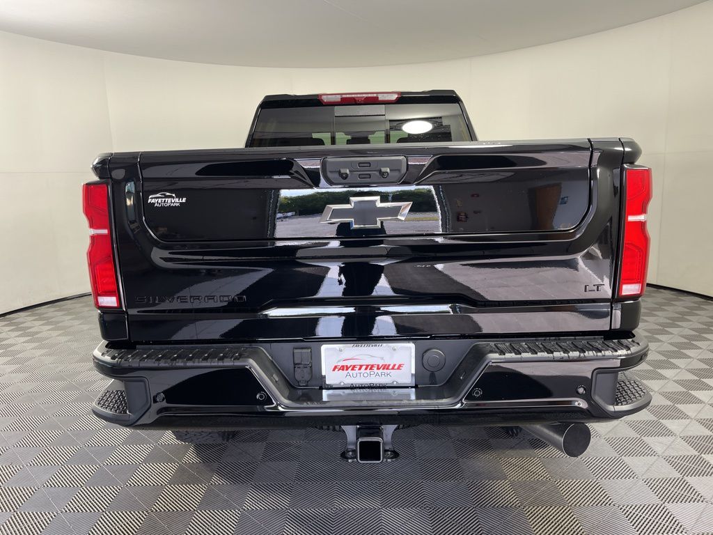 Thumbnail: 2025 Chevrolet Silverado 2500 - 4
