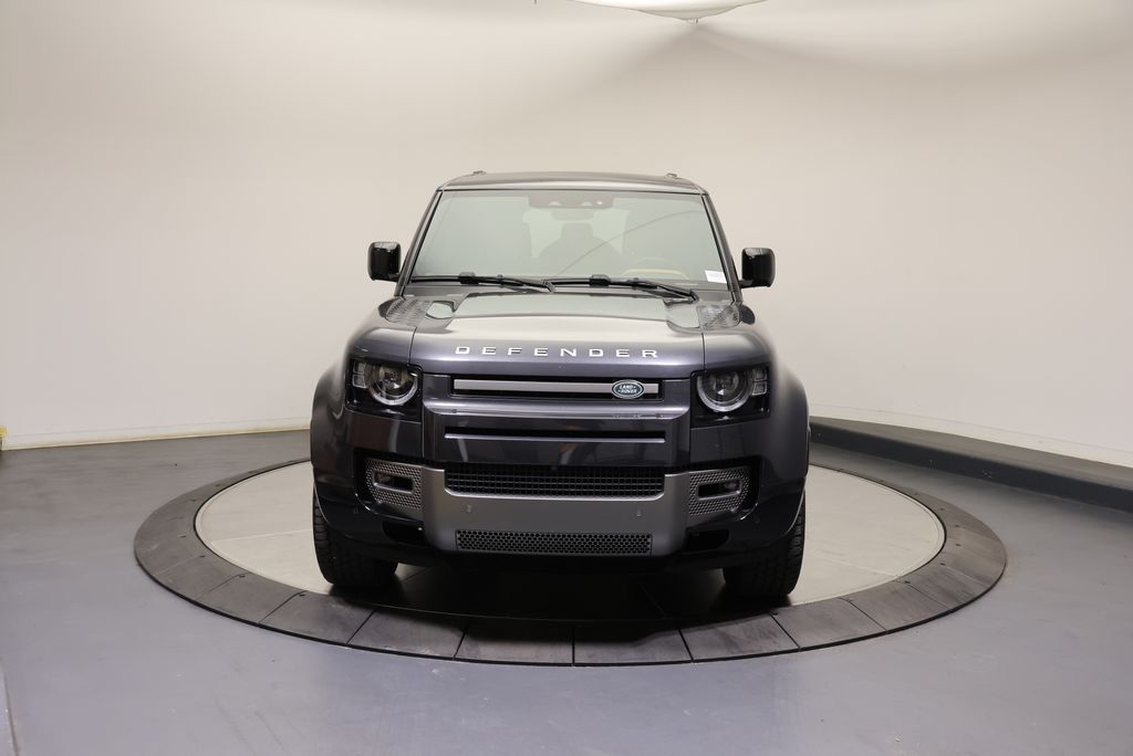 Thumbnail: 2024 Land Rover Defender - 8
