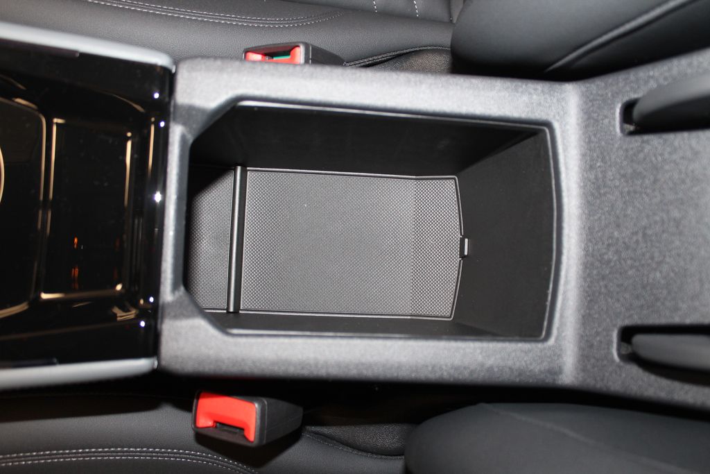 Thumbnail: 2026 Audi Q3 - 16