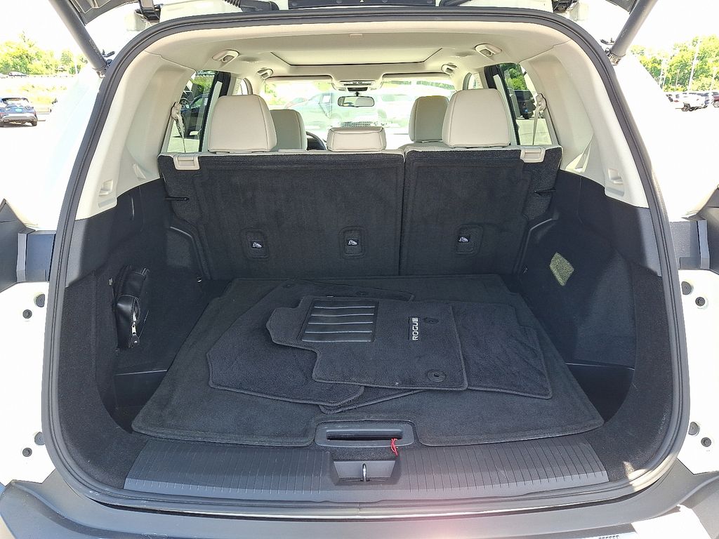 2023 Nissan Rogue — photo 28