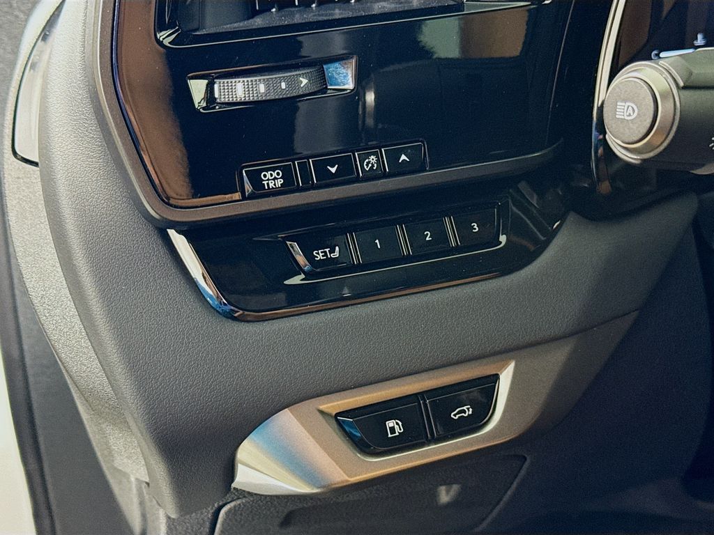 Thumbnail: 2025 Lexus RX - 10