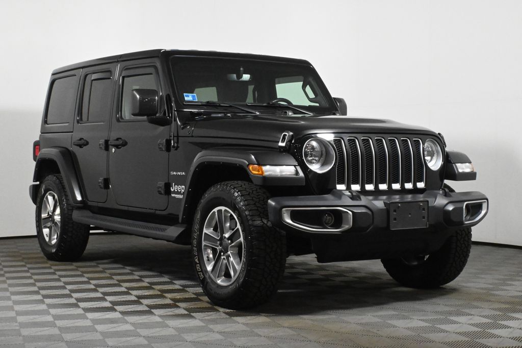 2021 Jeep Wrangler Unlimited Sahara 9