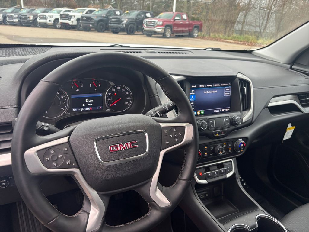 2024 GMC Terrain SLT 9