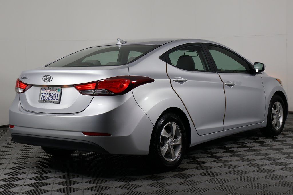 Thumbnail: 2014 Hyundai Elantra - 4
