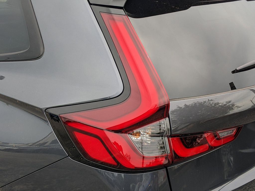 new 2026 Honda CR-V Hybrid car, priced at $38,437