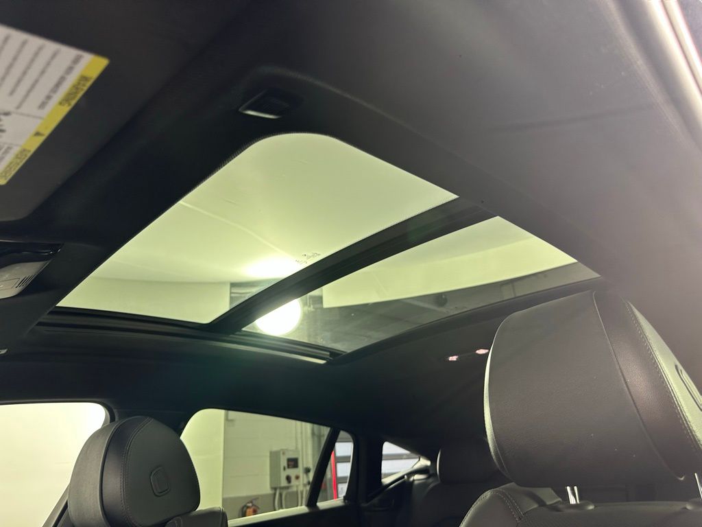 Thumbnail: 2021 BMW X6 - 24