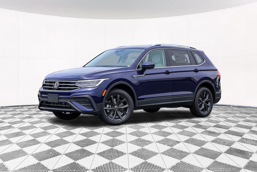 2024 Volkswagen Tiguan 2.0T SE 2