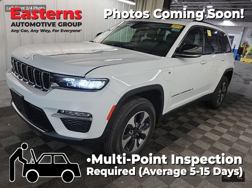 2022 Jeep Grand Cherokee 4xe 4x4's photo