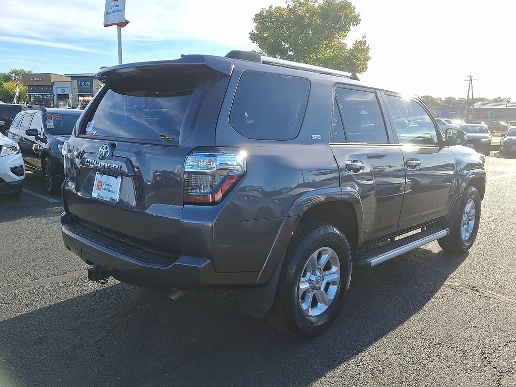 Thumbnail: 2021 Toyota 4Runner - 6