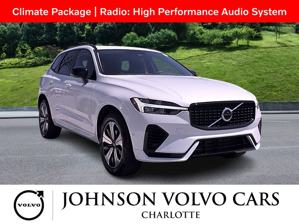 Crystal White Metallic 2023 Volvo XC60 Recharge T8 Plus Dark Theme eAWD SUV / Crossover All-Wheel Drive Automatic