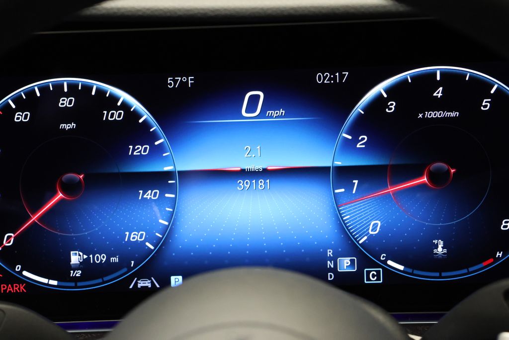 Thumbnail: 2023 Mercedes-Benz E-Class - 25