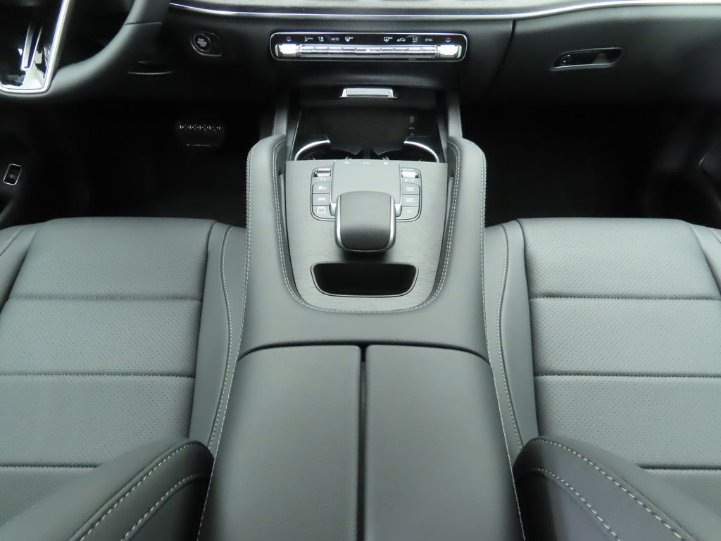 Thumbnail: 2026 Mercedes-Benz GLE - 16