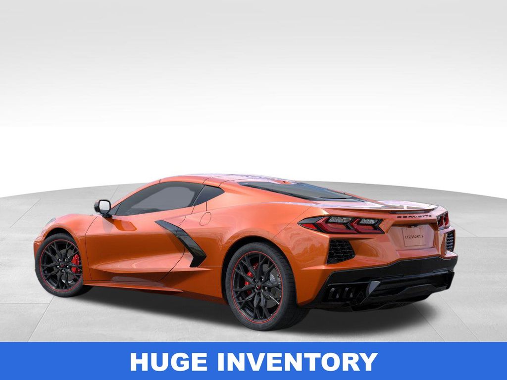 2025 Chevrolet Corvette Stingray 3