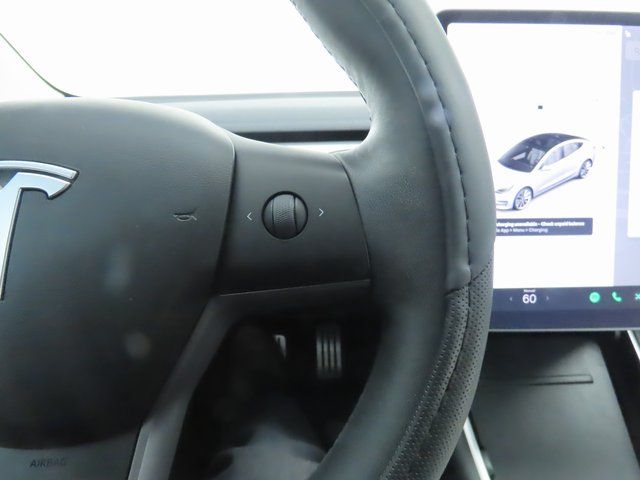 Thumbnail: 2019 Tesla Model 3 - 12