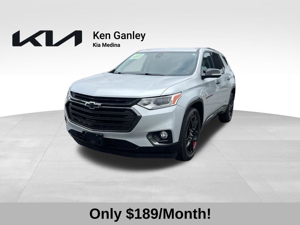Silver Ice Metallic 2018 Chevrolet Traverse SUV / Crossover Front-Wheel Drive 9-Speed Automatic