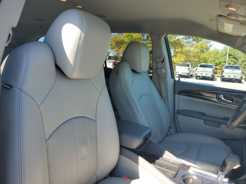 Used Car 2017 Buick Enclave  Leather Group For Sale Under $25,000 In Austin, Texas