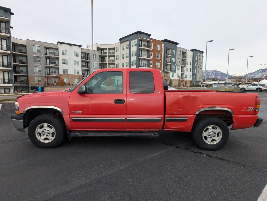 1999 Chevrolet Silverado 1500 LS 8