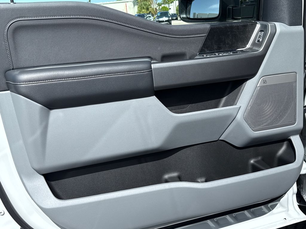 New 2026 White Ford XLT image 18