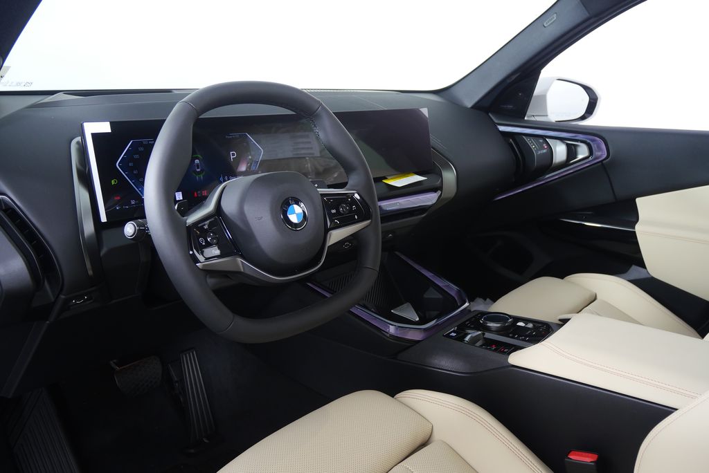Thumbnail: 2026 BMW X3 - 12