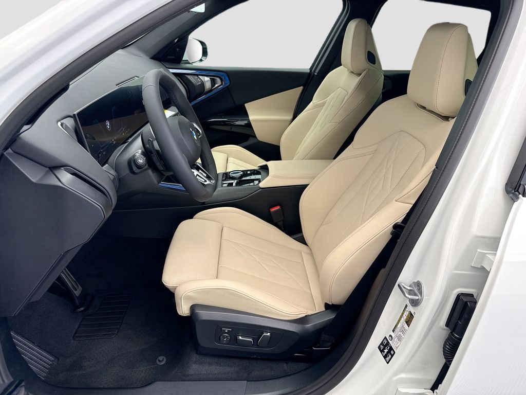 Thumbnail: 2026 BMW X3 - 18