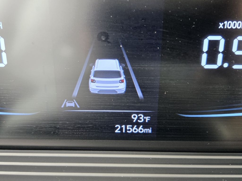 2023 Hyundai Venue - $17,999