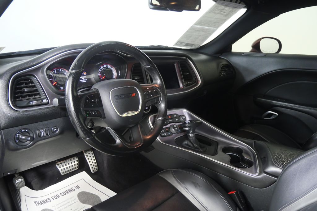 Thumbnail: 2017 Dodge Challenger - 13