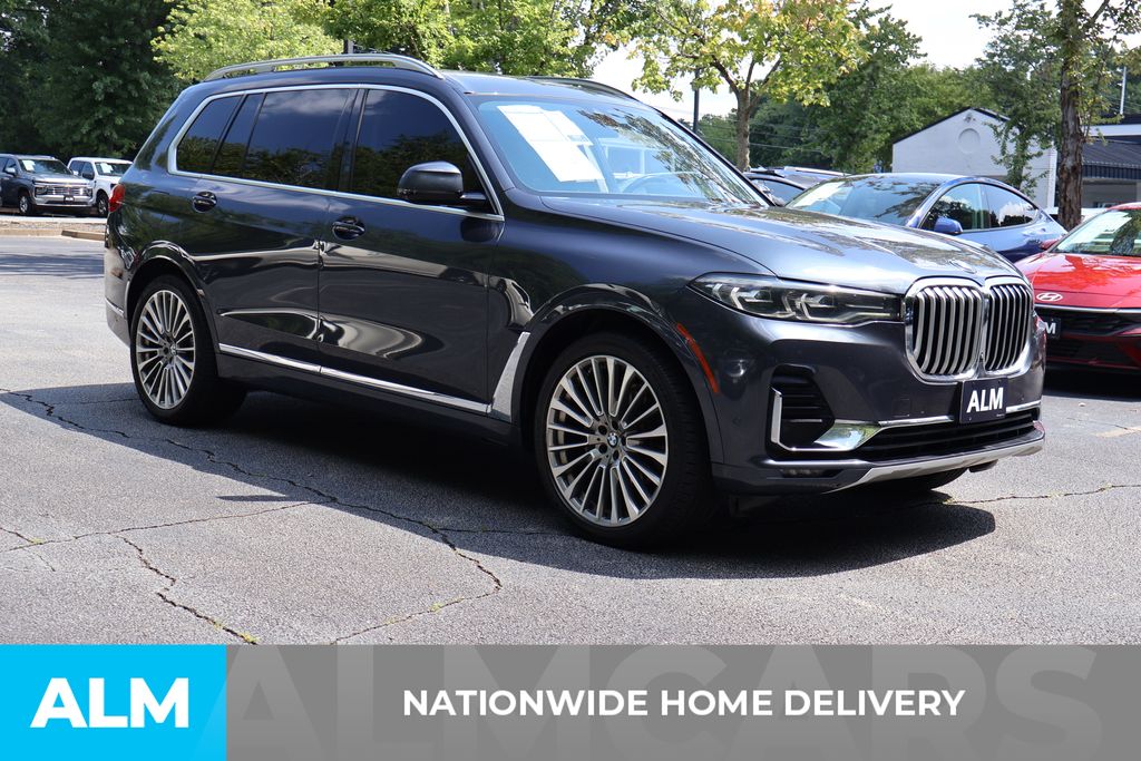 Used 2022 Gray BMW xDrive40i image 4