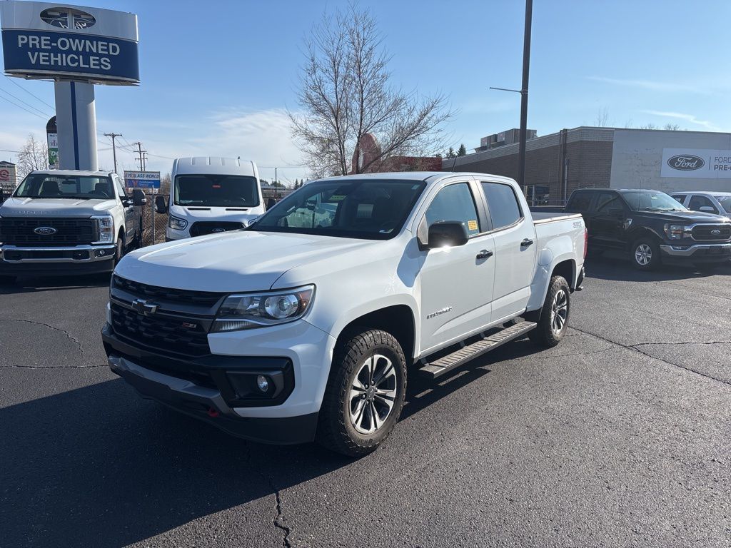 Summit White 2022 Chevrolet Colorado Z71 Crew Cab 4WD Pickup Truck Four-Wheel Drive 8-Speed Automatic