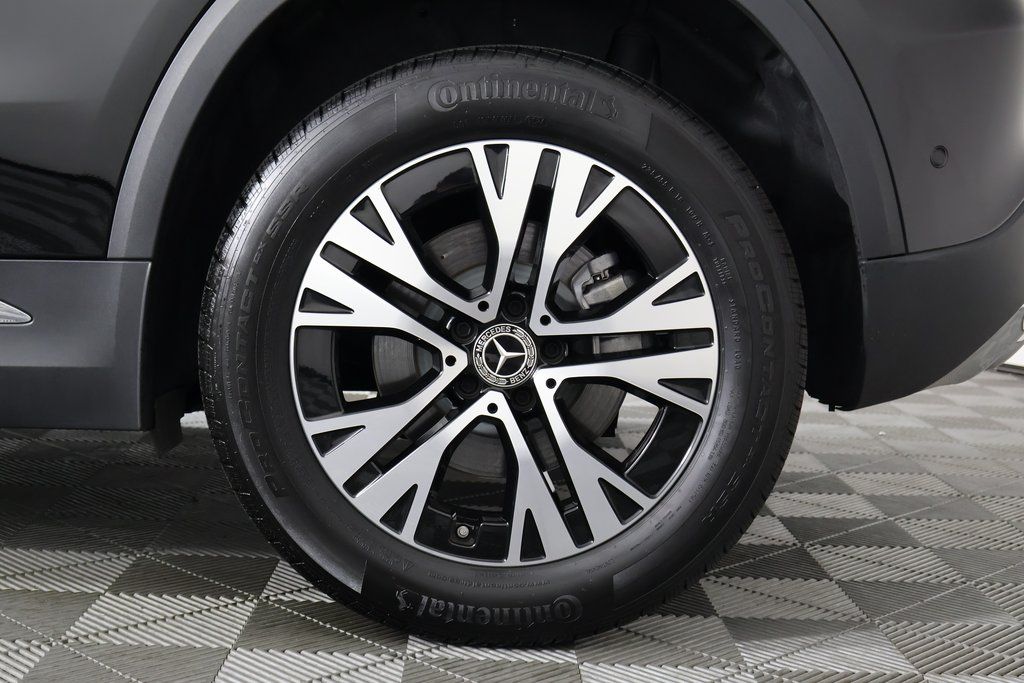 Thumbnail: 2025 Mercedes-Benz GLA - 16