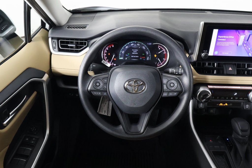 Thumbnail: 2025 Toyota RAV4 - 3