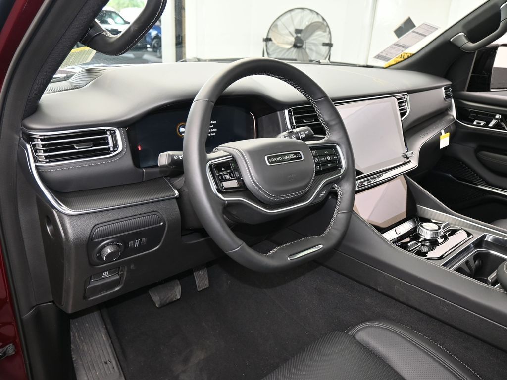 New 2026 Velvet Red Pearlcoat Jeep Summit Obsidian image 10