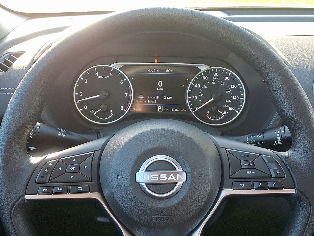 Thumbnail: 2025 Nissan Sentra - 9