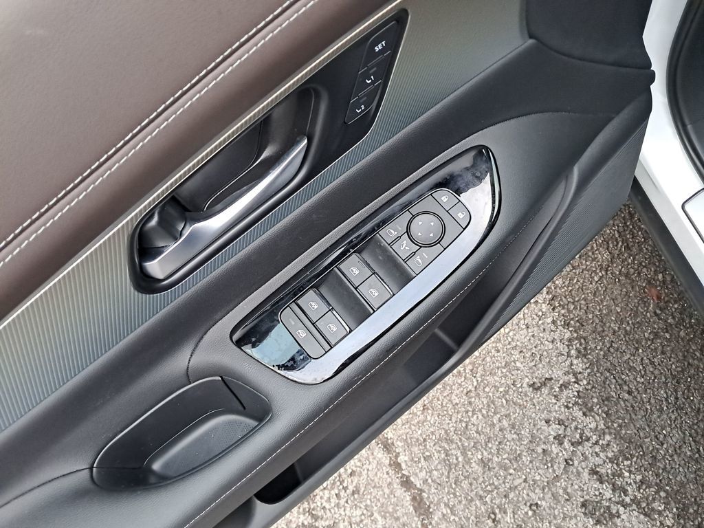 2026 Nissan Murano Platinum White at John Sisson Motors