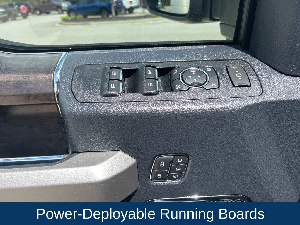 2022 Ford F-350 Super Duty Lariat