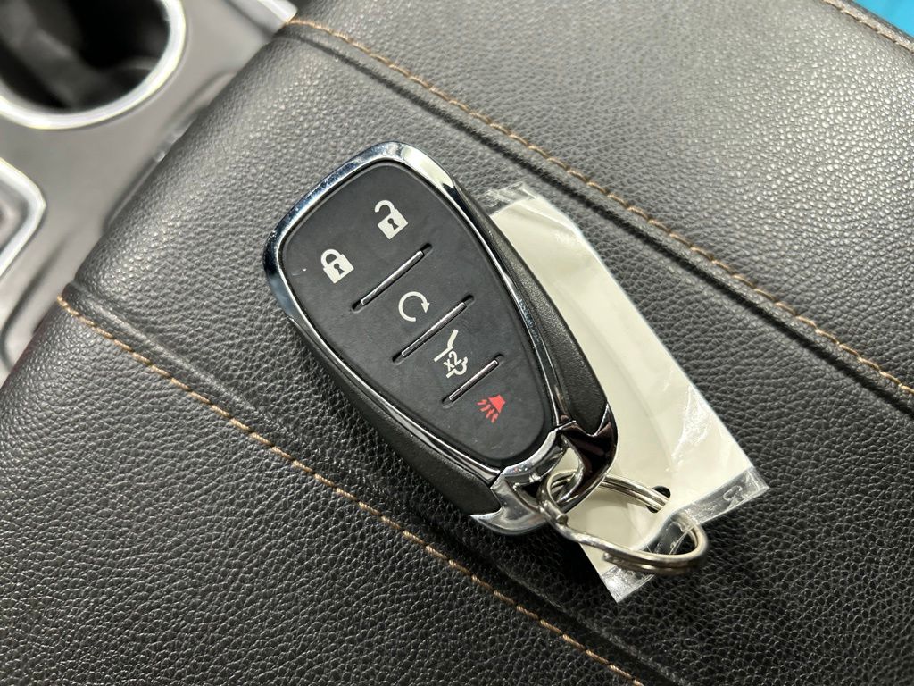 used 2019 Chevrolet Traverse car, priced at $19,457