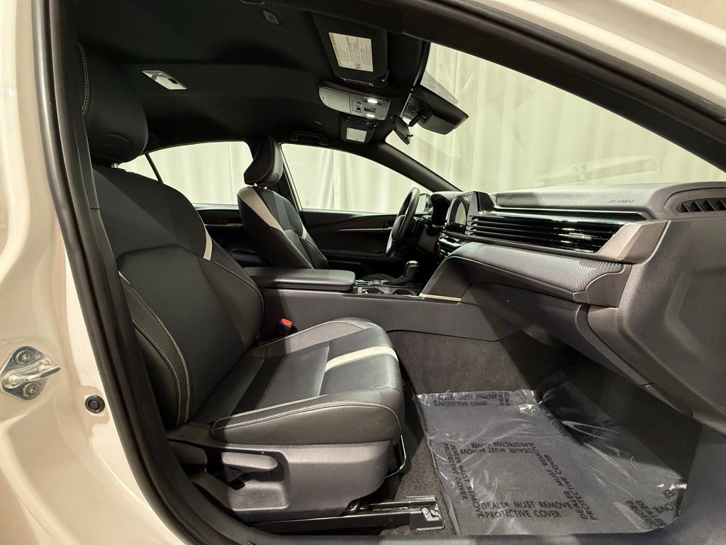 Thumbnail: 2025 Toyota Camry - 20