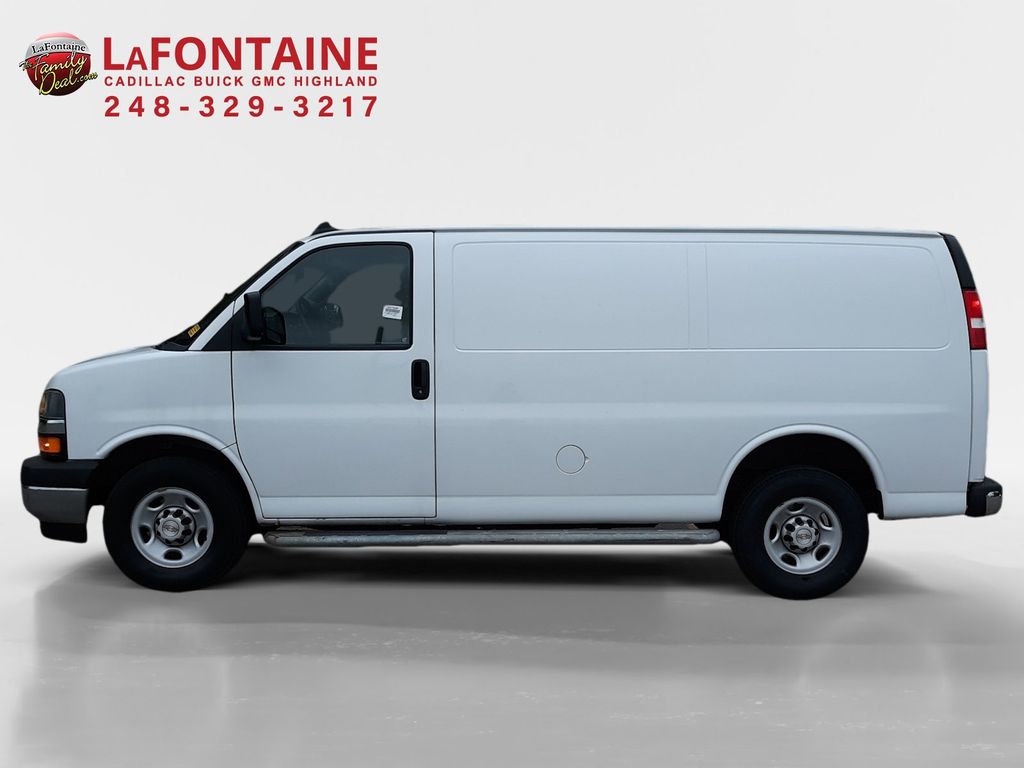 2022 Chevrolet Express 2500 Work Van 4