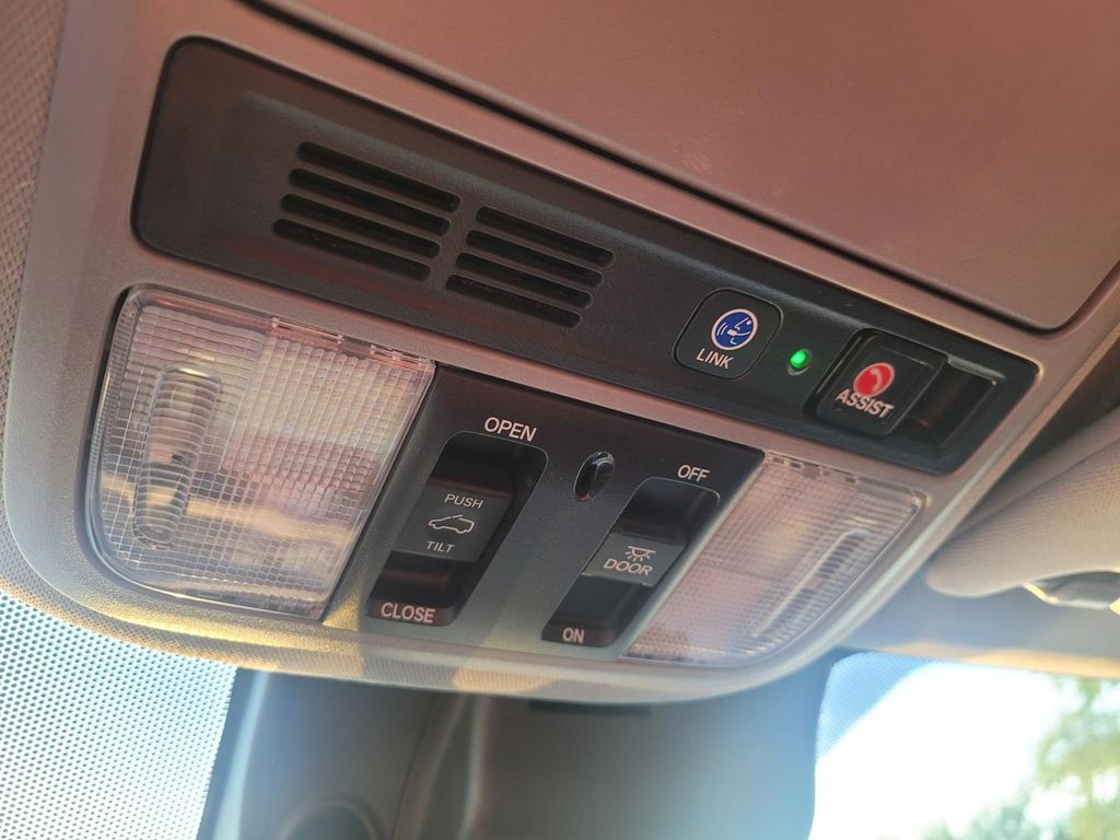 used 2020 Honda Pilot car, priced at $19,600