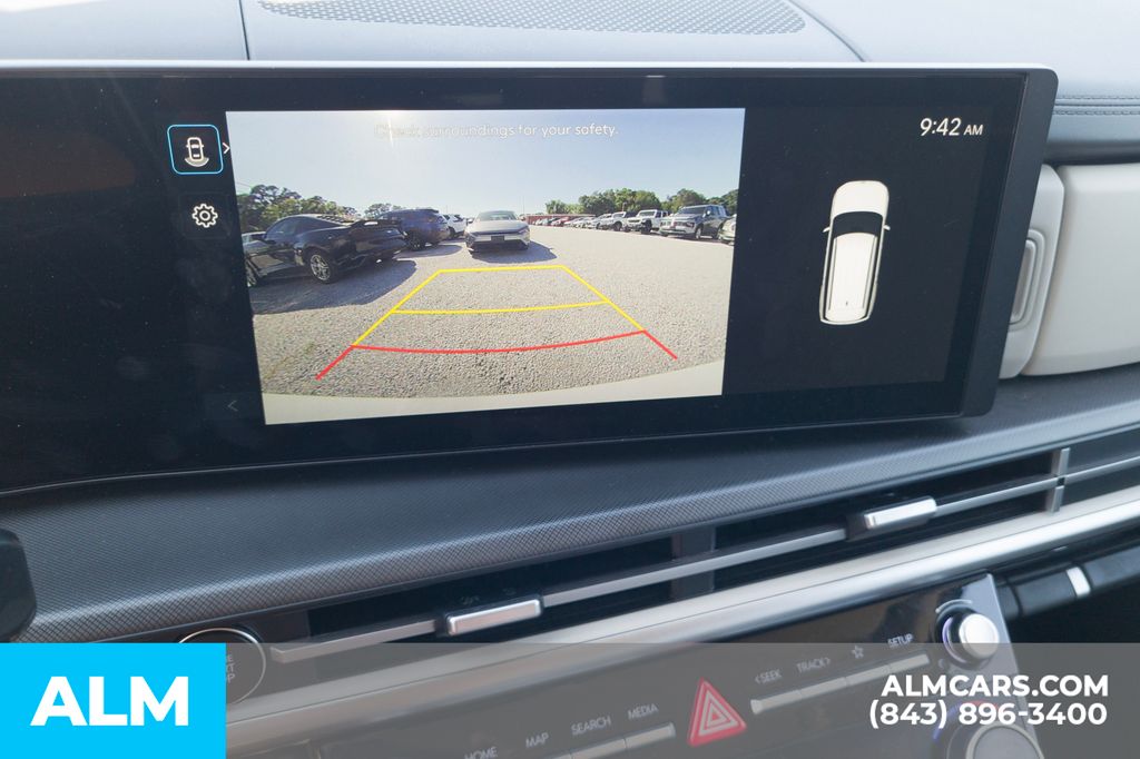 Certified Used 2025 White Hyundai SEL image 8