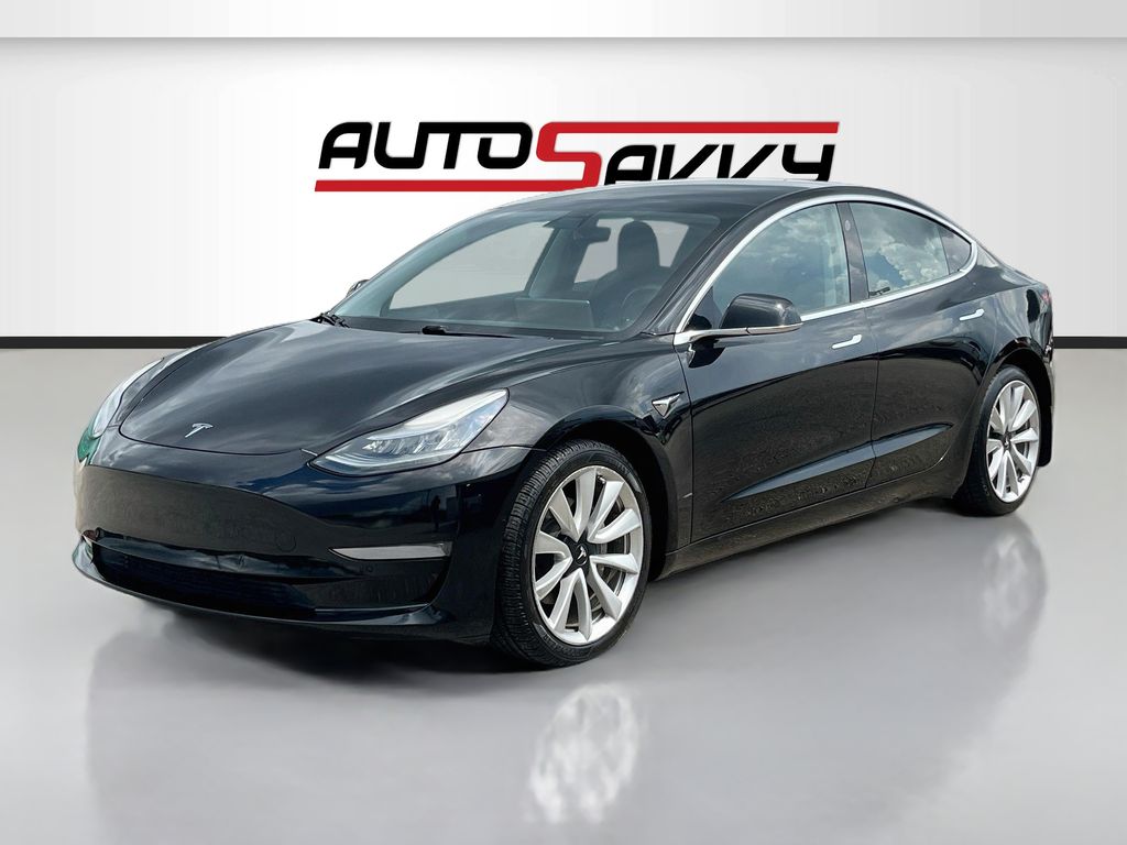 2019 Tesla Model 3 Standard Blue at Autostrade